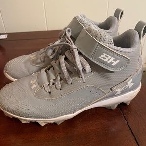 UA youth Bryce Harper Baseball Cleats size 3Y
